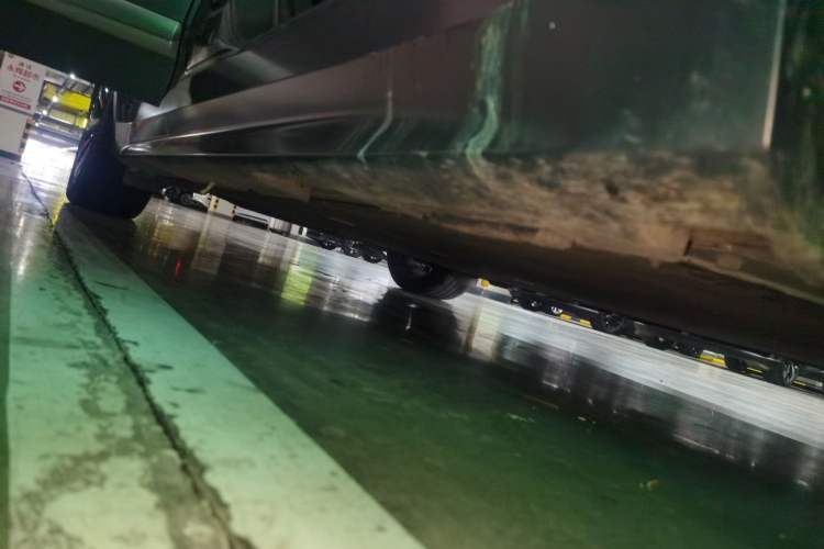 Used ARCFOX Alpha S 2022 HI Version Advanced Edition Right Side Sill