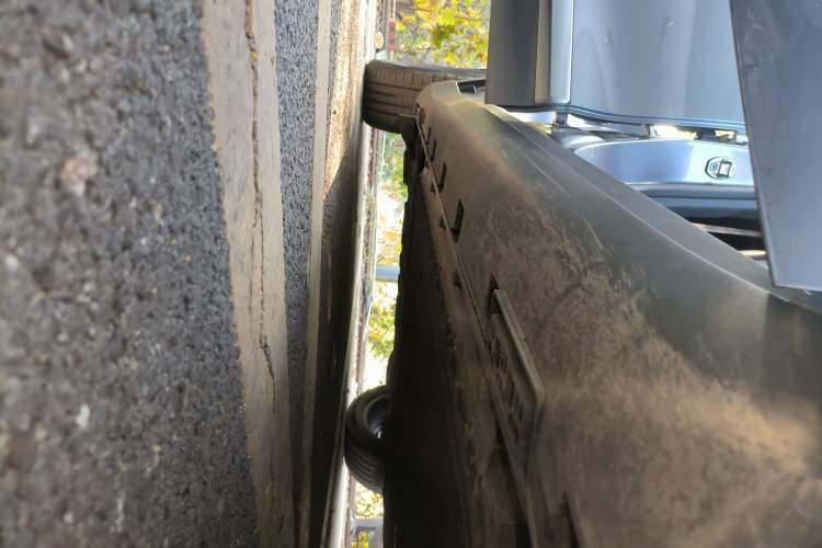 Used ARCFOX Alpha S 2022 525S 160kW Right Side Sill