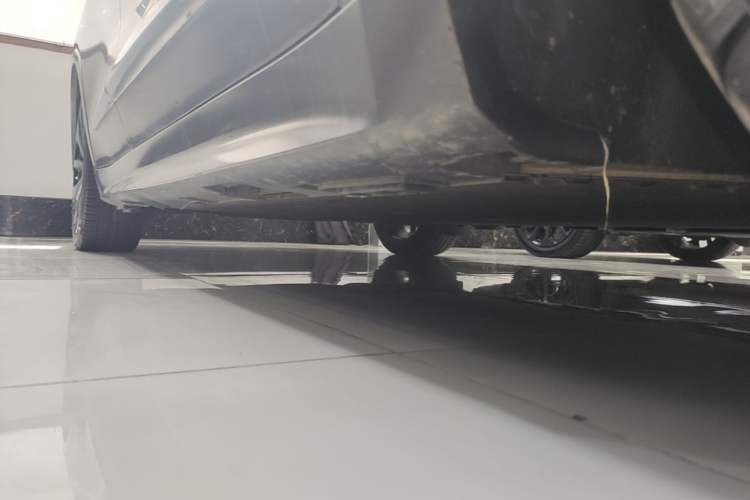 Used ARCFOX Alpha S 2022 HI Version Advanced Edition Right Side Sill
