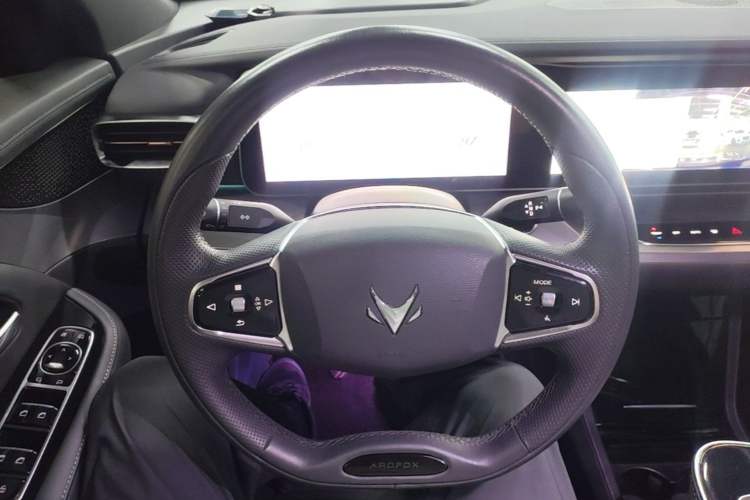 Used ARCFOX Alpha S 2022 525S 160kW Steering Wheel