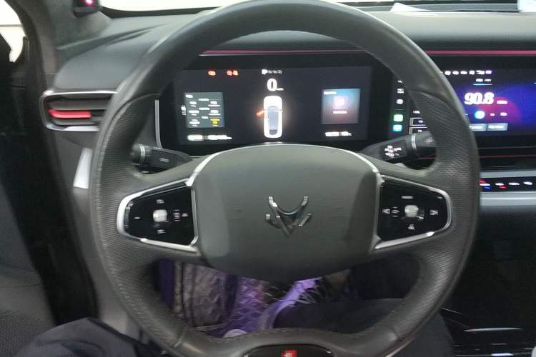 Used ARCFOX Alpha S 2022 HI Edition Advanced Version Steering Wheel