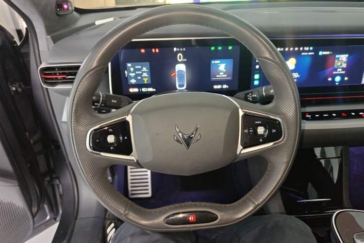 Used ARCFOX Alpha S 2022 HI Version Advanced Edition Steering Wheel