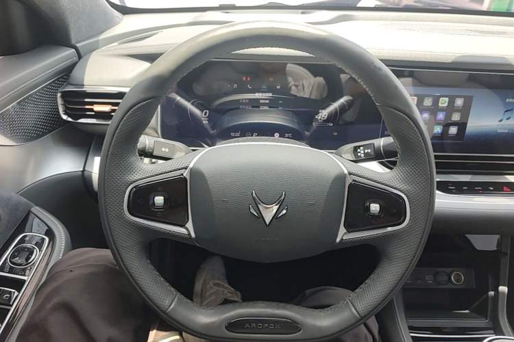 Used ARCFOX Alpha S 2022 708S+ 160kW Steering Wheel