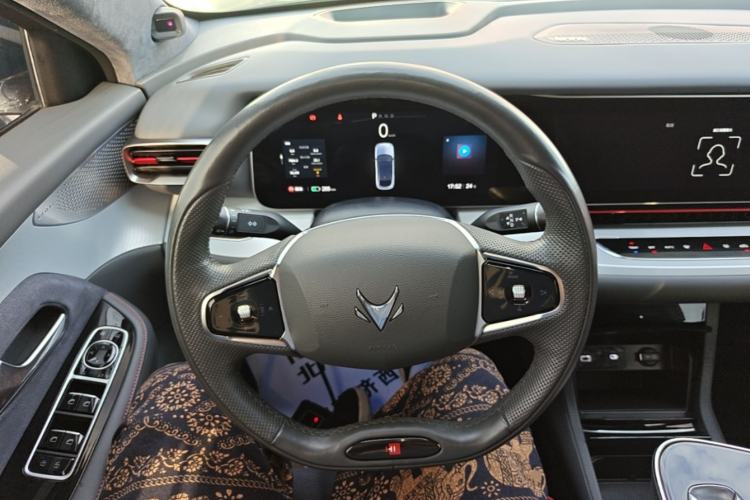 Used ARCFOX Alpha S 2022 HI Version Advanced Edition Steering Wheel
