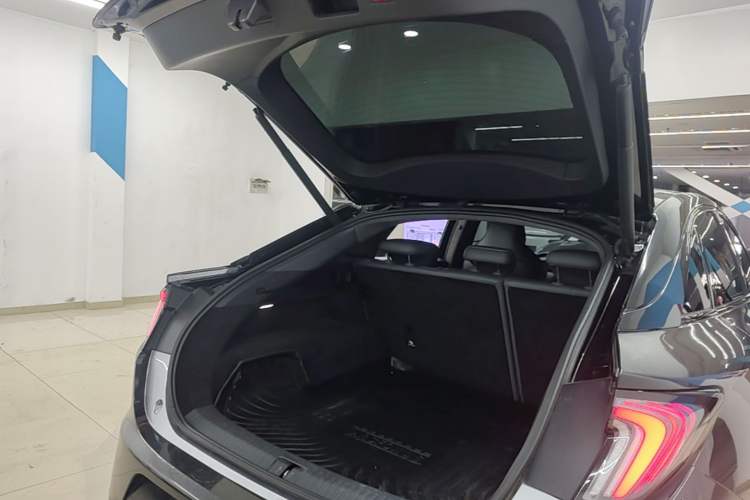 Used ARCFOX Alpha S 2022 HI Edition Advanced Version Trunk
