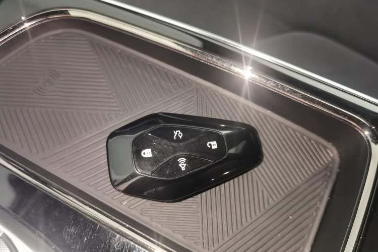 Used ARCFOX Alpha S 2022 HI Version Advanced Edition Vehicle Key