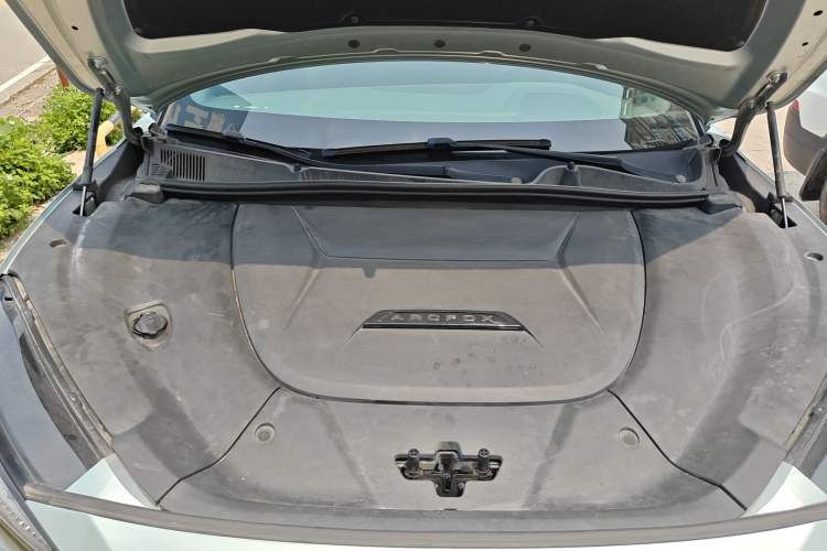 Used ARCFOX Alpha S 2022 525S 160kW Engine Bay