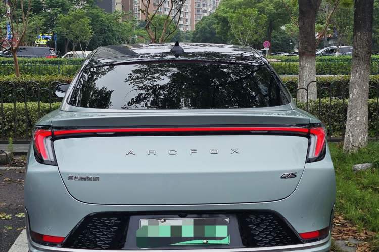 Used ARCFOX Alpha S 2022 525S 160kW Exterior 7