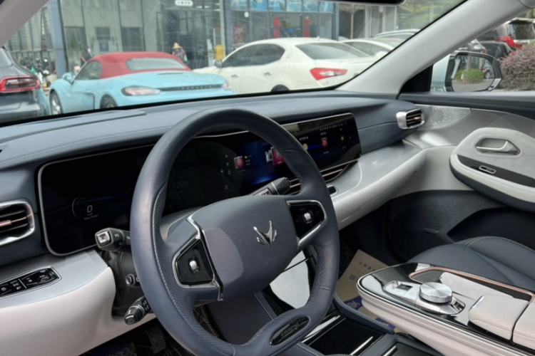Used ARCFOX Alpha S 2022 525S 160kW Interior 2