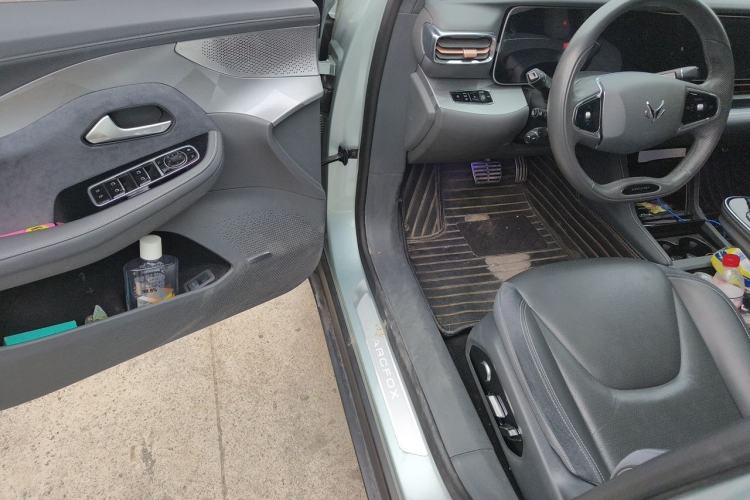 Used ARCFOX Alpha S 2022 708S+ 160kW Interior 3