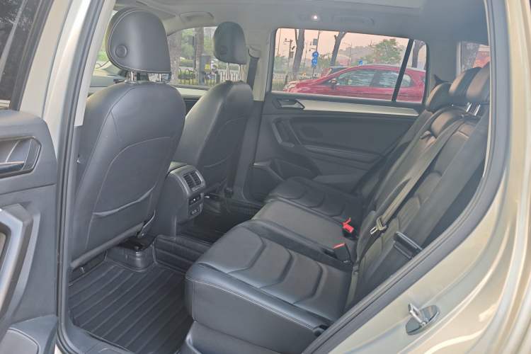 Used ARCFOX Alpha S 2022 525S 160kW Interior 6