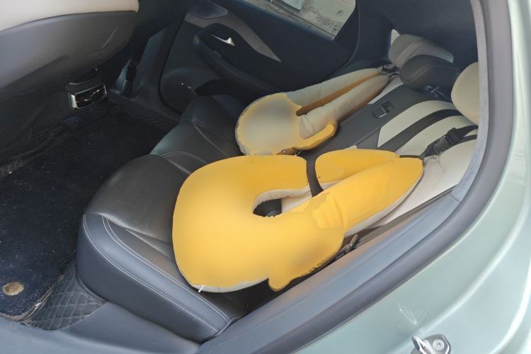 Used ARCFOX Alpha S 2022 708S 175kW Left Rear Seat