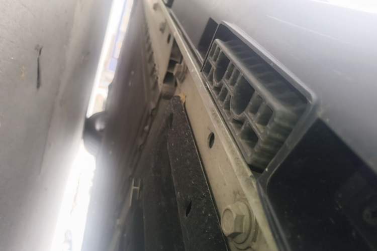 Used ARCFOX Alpha S 2022 525S 160kW Left Side Sill