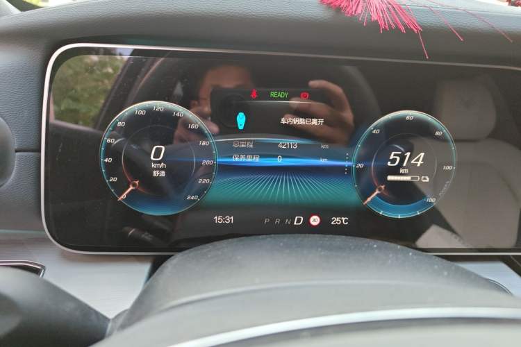 Used ARCFOX Alpha S 2022 708S 175kW Odometer Close Up
