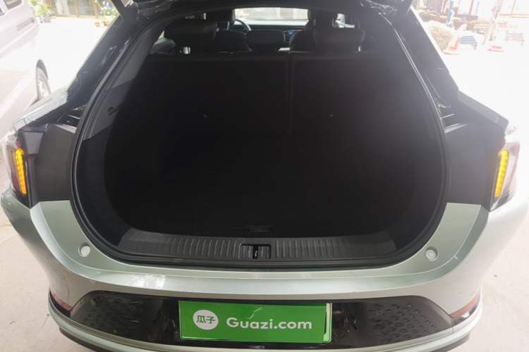 Used ARCFOX Alpha S 2022 525S 160kW Trunk