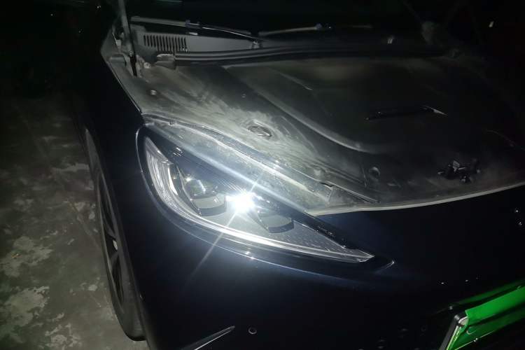 Used ARCFOX Alpha S 2022 708S+ 160kW Right Front Headlight