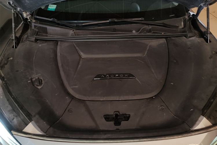 Used ARCFOX Alpha S 2022 525S 160kW Engine Bay
