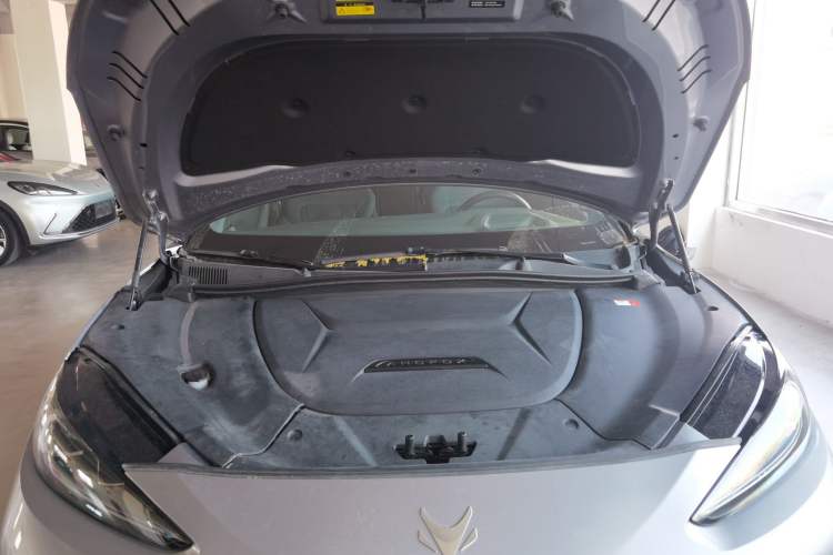 Used ARCFOX Alpha S 2022 HI Edition Advanced Version Engine Bay