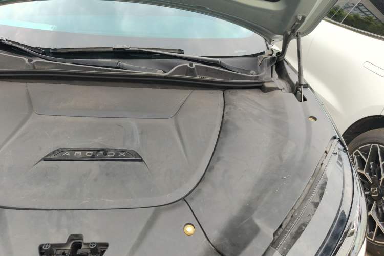 Used ARCFOX Alpha S 2022 525S 160kW Engine Bay Left