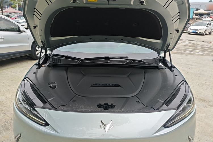 Used ARCFOX Alpha S 2022 708S+ 160kW Engine Bay