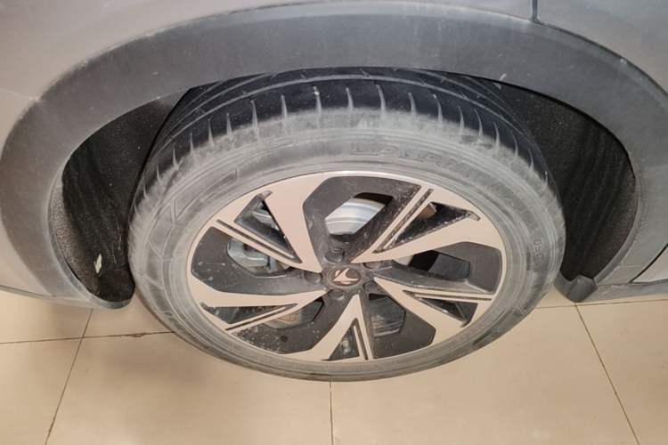 Used ARCFOX Alpha S 2022 525S 160kW Right Rear Wheel Hub