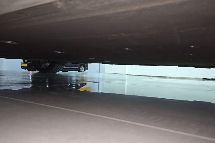 Used ARCFOX Alpha S 2022 HI Version Advanced Edition Right Side Sill