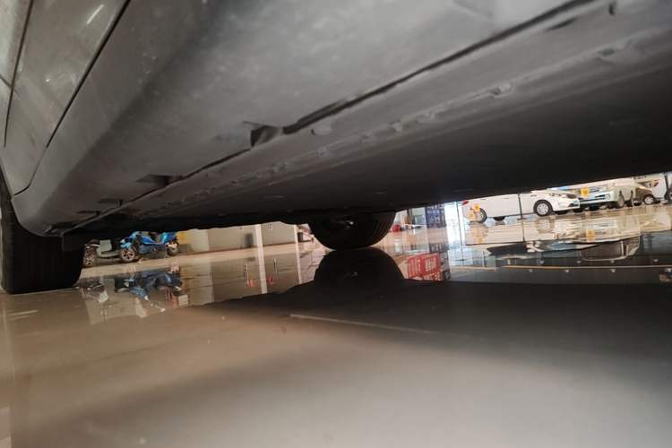 Used ARCFOX Alpha S 2022 525S 160kW Right Side Sill