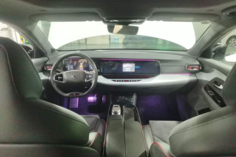 Used ARCFOX Alpha S 2022 HI Version Advanced Edition Center Console