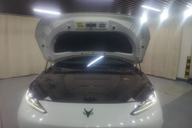 Used ARCFOX Alpha S 2022 HI Version Advanced Edition Engine Bay