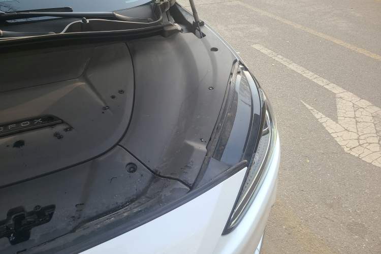 Used ARCFOX Alpha S 2022 525S 160kW Engine Bay Left