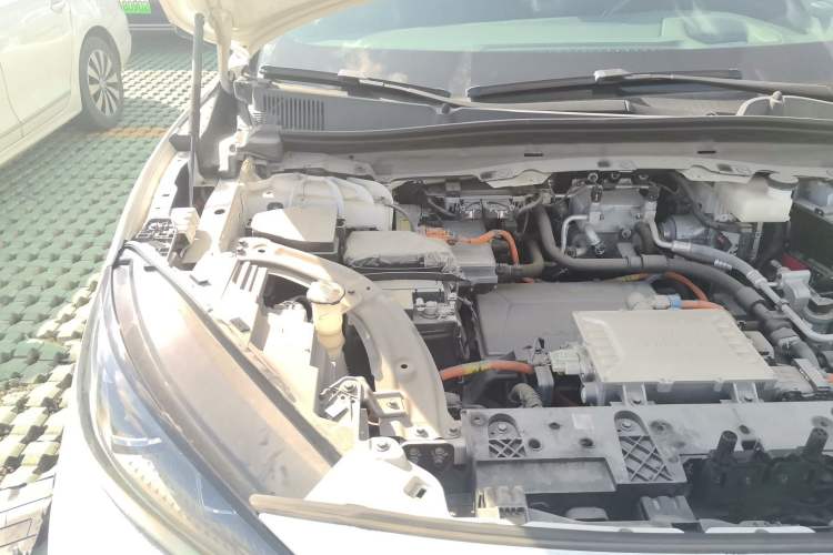 Used ARCFOX Alpha S 2022 HI Edition Advanced Version Engine Bay Right