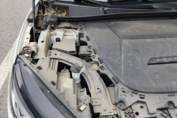 Used ARCFOX Alpha S 2022 525S 160kW Engine Bay Right