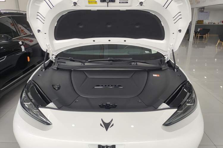 Used ARCFOX Alpha S 2022 HI Version Advanced Edition Engine Bay