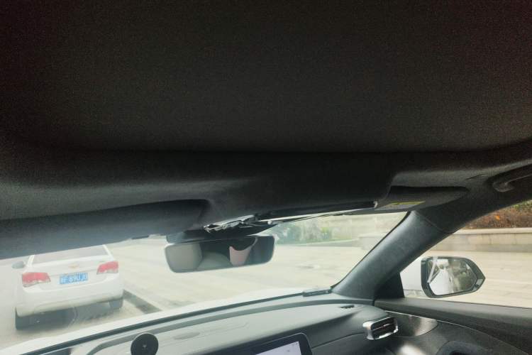 Used ARCFOX Alpha S 2022 525S 175kW Headliner