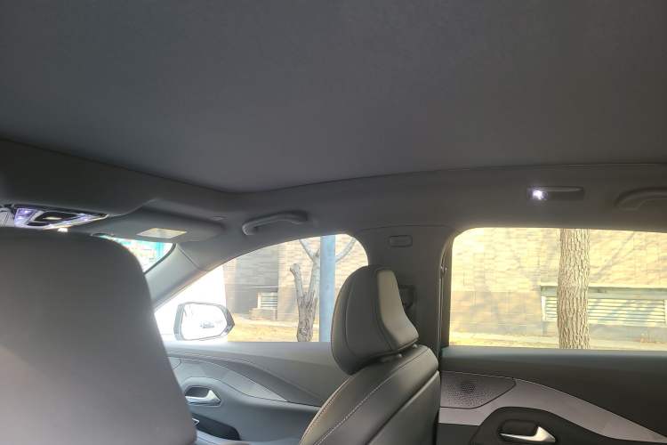 Used ARCFOX Alpha S 2022 525S 160kW Headliner
