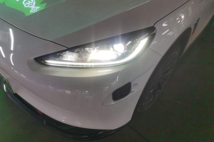 Used ARCFOX Alpha S 2022 HI Version Advanced Edition Left Front Headlight