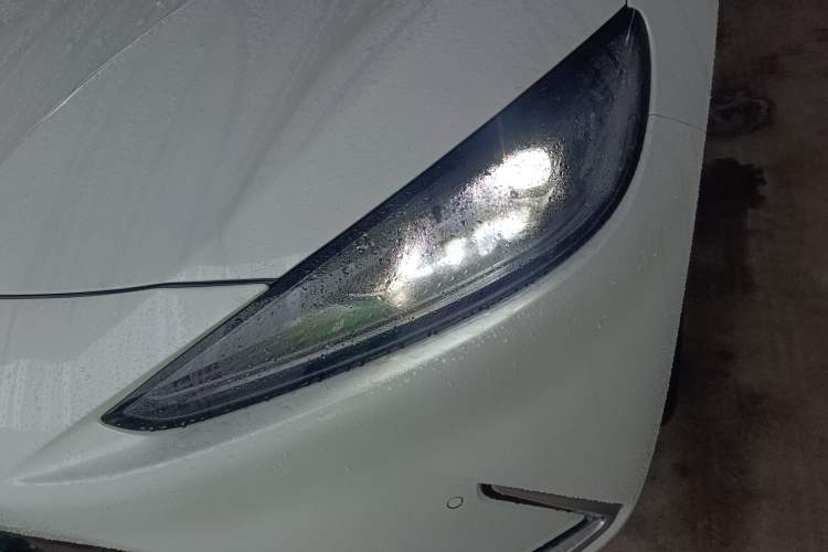 Used ARCFOX Alpha S 2022 525S 160kW Left Front Headlight