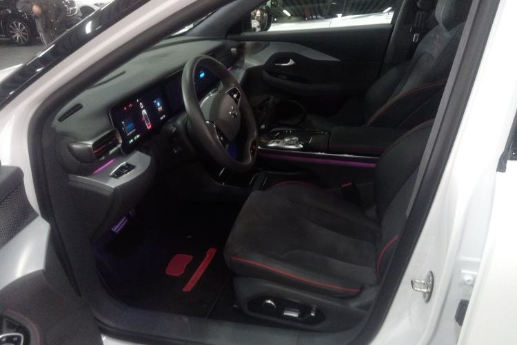 Used ARCFOX Alpha S 2022 HI Version Advanced Edition Left Front Seat