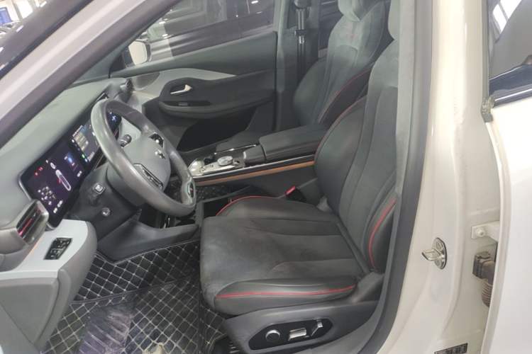 Used ARCFOX Alpha S 2022 HI Edition Advanced Version Left Front Seat