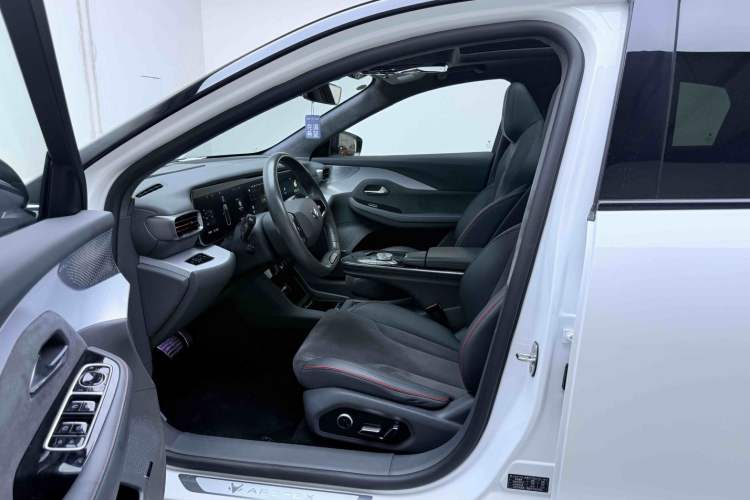 Used ARCFOX Alpha S 2022 HI Version Advanced Edition Left Front Seat