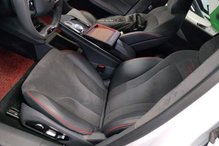 Used ARCFOX Alpha S 2022 HI Version Advanced Edition Left Front Seat