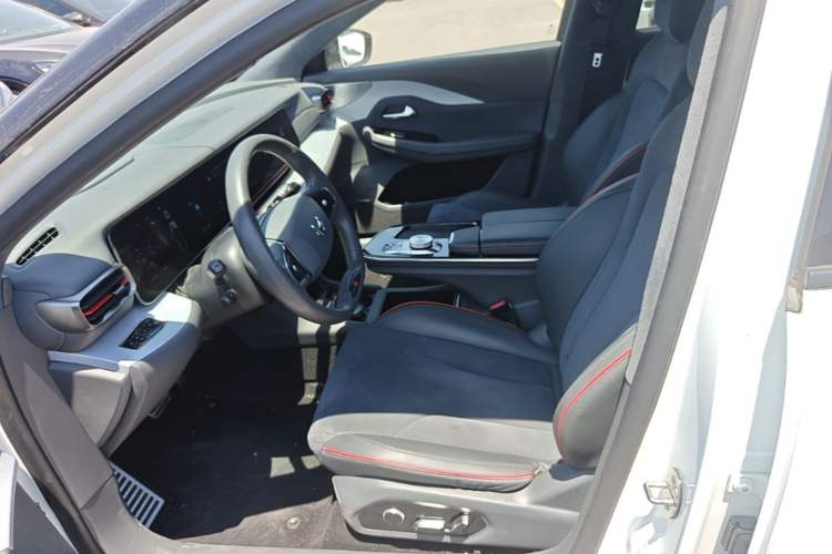 Used ARCFOX Alpha S 2022 HI Version Advanced Edition Left Front Seat