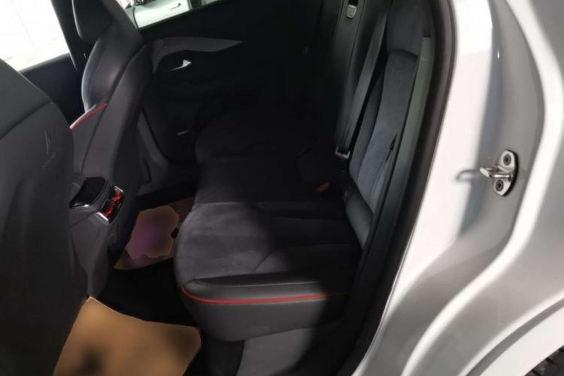 Used ARCFOX Alpha S 2022 HI Version Advanced Edition Left Rear Seat