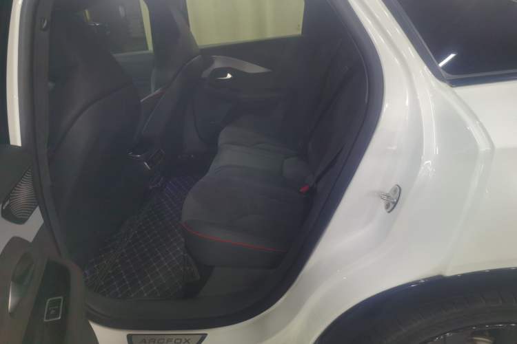 Used ARCFOX Alpha S 2022 HI Version Advanced Edition Left Rear Seat