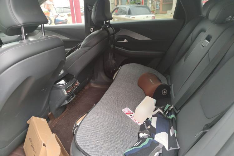 Used ARCFOX Alpha S 2022 525S 160kW Left Rear Seat