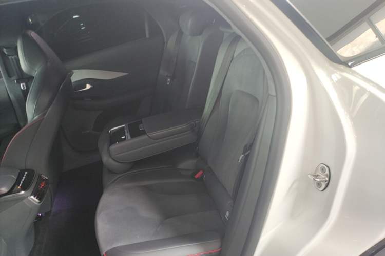 Used ARCFOX Alpha S 2022 HI Version Advanced Edition Left Rear Seat