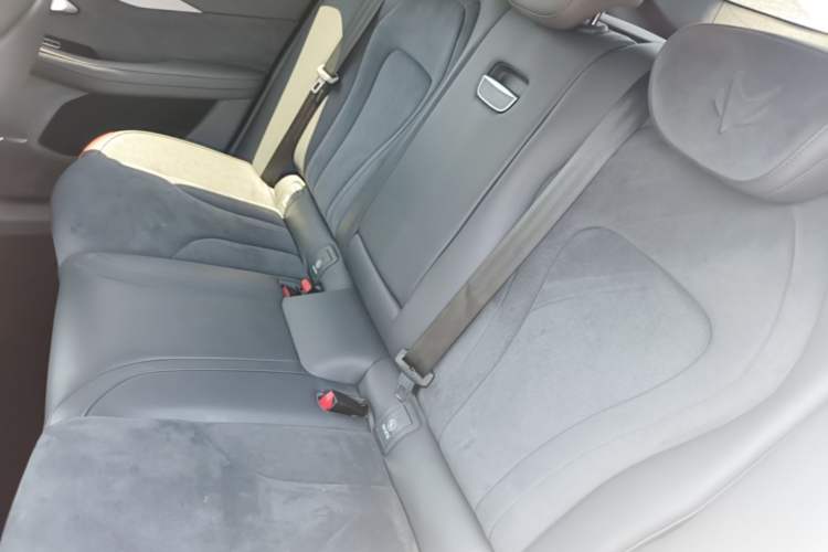 Used ARCFOX Alpha S 2022 HI Version Advanced Edition Left Rear Seat