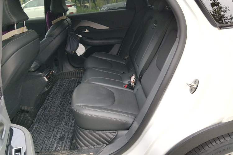 Used ARCFOX Alpha S 2022 525S 160kW Left Rear Seat