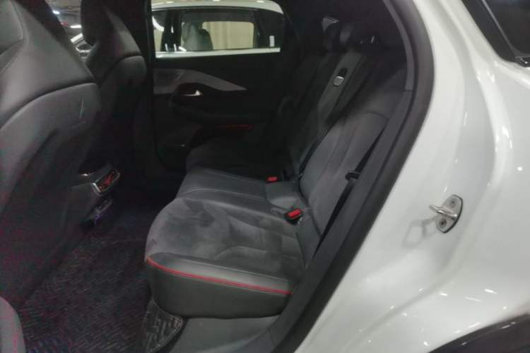Used ARCFOX Alpha S 2022 HI Version Advanced Edition Left Rear Seat