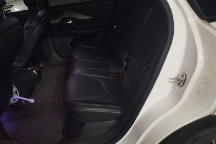 Used ARCFOX Alpha S 2022 525S 160kW Left Rear Seat